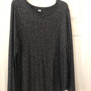 Old navy long sleeve t